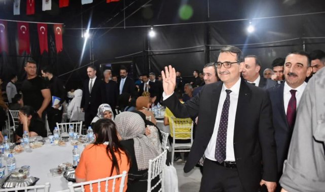 Enerji ve Tabii Kaynaklar Bakanı Dönmez: "Siirt'te 3 bin 300 varil petrol üretiliyor"