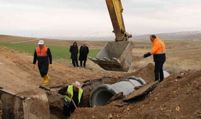 Erciş&#039;te bahar geldi çalışmalar hız kazandı