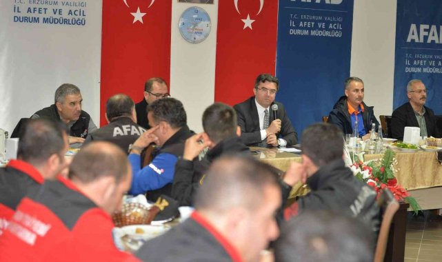 Erzurum Valisi Okay Memiş, "Türkiye'nin en iyi ekiplerine sahibiz"