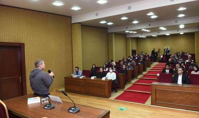 Esenyurtlular Ramazan sohbetlerinde buluşuyor