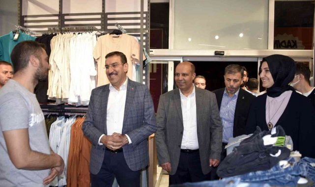 Eski Bakan Tüfenkci: 'Ramazan aynı zamanda helalleşme, kucaklaşma ve bağlarımızı kuvvetlendirme ayı olacak''