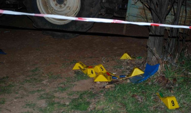 Eski eşini çocuğunun gözü önünde ellerini bağlayarak öldüren cani için müebbet hapis istendi