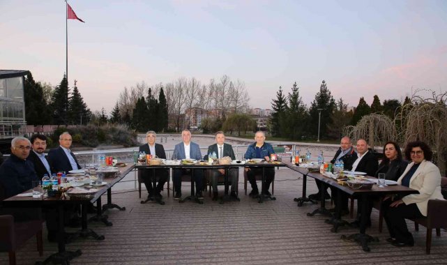 ESOGÜ TÖMER&#039;den yabancı uyruklu öğrencilere iftar