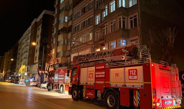 Evde çıkan yangın paniğe neden oldu