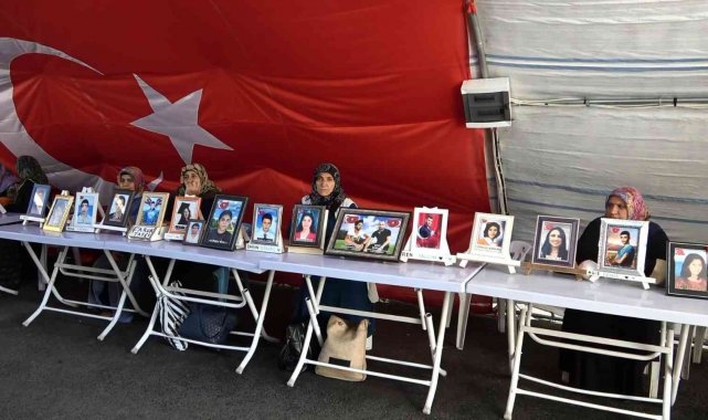 Evlat nöbetindeki ailelerin kararlı eylemi 968&#039;inci gününde