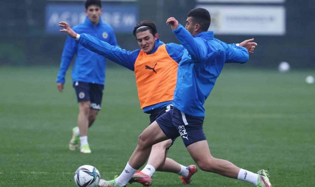Fenerbahçe, Çaykur Rizespor maçı hazırlıklarını sürdürdü