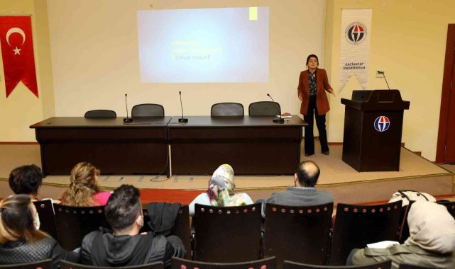 GAÜN personeline beden dili eğitimi