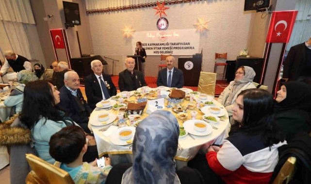 Gebze'de şehit ve gazi yakınları iftara konuk oldu