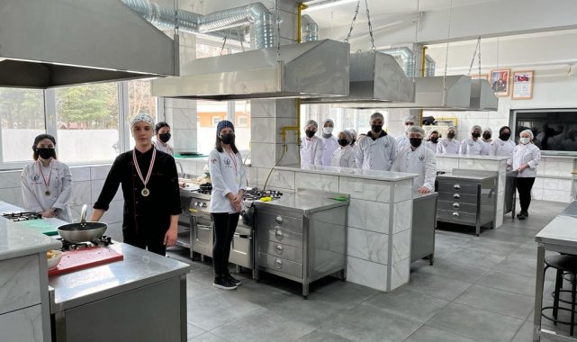 Geleceğin aşçıları modern mutfaklarda yetişiyor