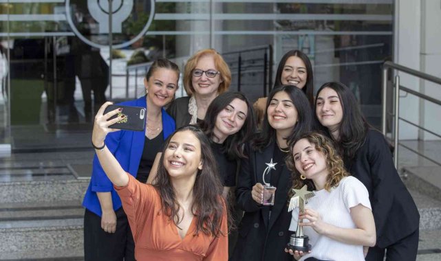 Genç iletişimcilere jüri özel ödülü