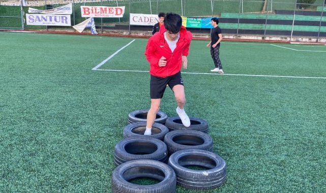 Gençler hedeflerine Gölcük Belediyesi'nin kurslarında hazırlanıyor