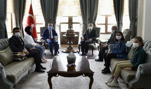 Gençlik Bilgi Yarışmasında dereceye girenler ödüllendirildi