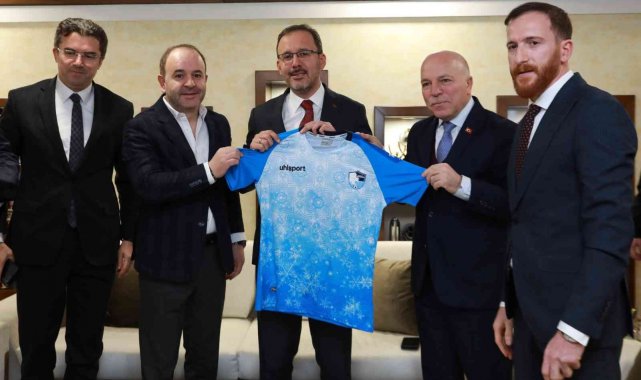 Gençlik ve Spor Bakanı Dr. Kasapoğlu'ndan Başkan Sekmen'e övgü