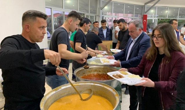 Germencik Belediyesi çalışanları iftarda buluştu