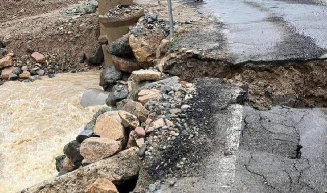 Giresun'da dere taştı: Yağlıdere-Alucra Karayolu ulaşıma kapandı