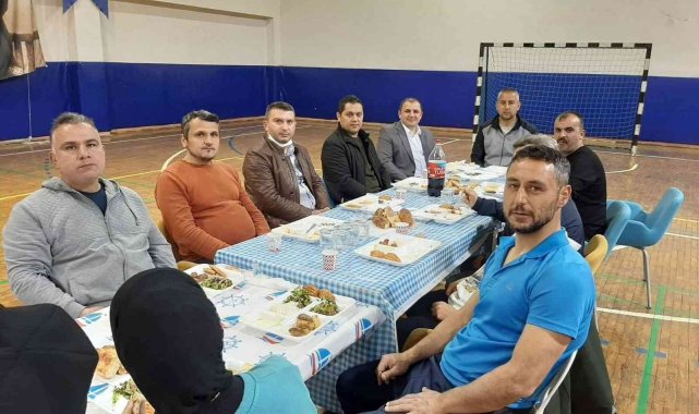 GMİS Mali Sekreteri yıldız, sporcularla iftarda buluştu