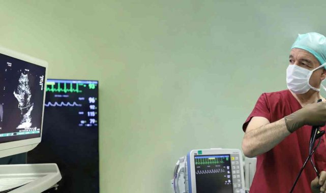 Göğüs Cerrahisi Kliniği'nde Ebus cihazı kullanılmaya başladı