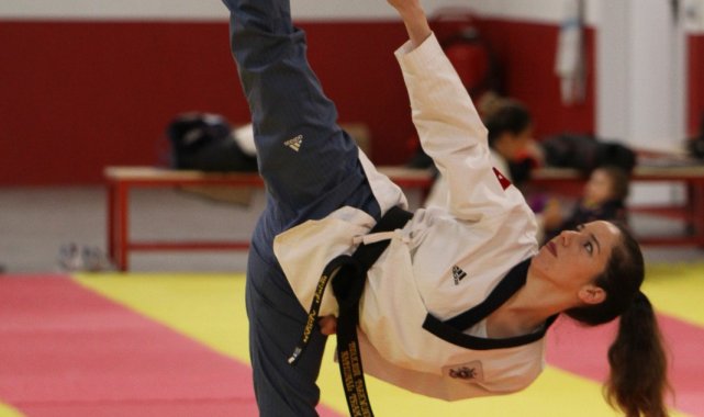 Göztepeli tekvandoculardan 1 altın ve 1 bronz madalya