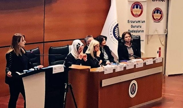 Güçlü Türk kadınları anlatıldı