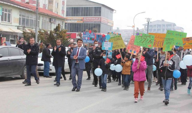 Güroymak'ta 'Otizm Farkındalık Günü' etkinliği