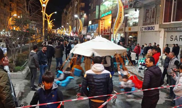 Hakkari'de Ramazan geceleri huzur içinde geçiyor