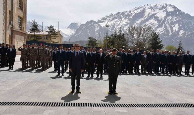 Hakkari&#039;de tarihi heyecan