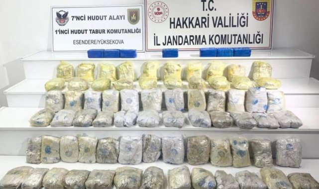 Hakkari'de zehir tacirlerine darbe: 127 kilogram eroin ele geçirildi