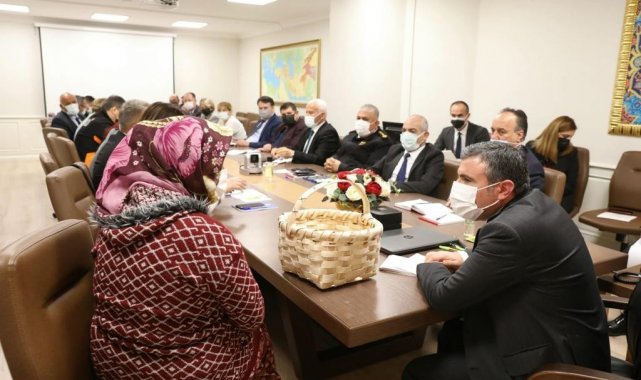 Halk anlattı, kurum amirleri dinledi