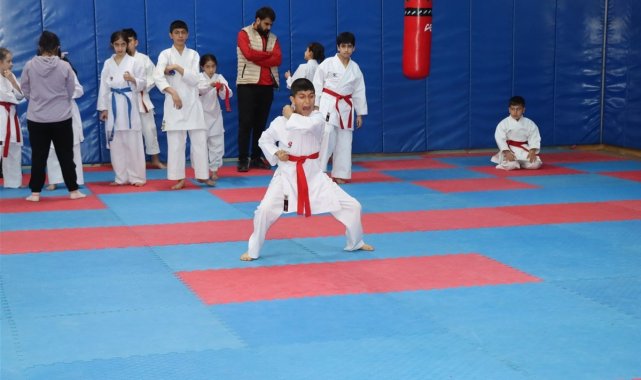 Hareketleri Türkiye Şampiyonasına katılmak için yaptılar