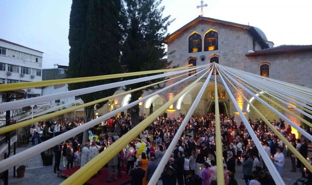 Hatay'da Paskalya Bayramı kutlandı