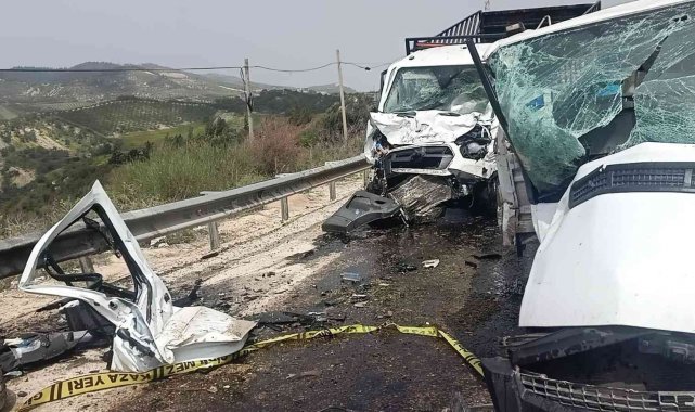 Hatay'da ticari araçlar çarpıştı: 1 ölü, 3 yaralı