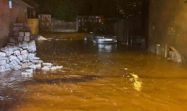 Hilvan&#039;da selin yaraları sarılıyor