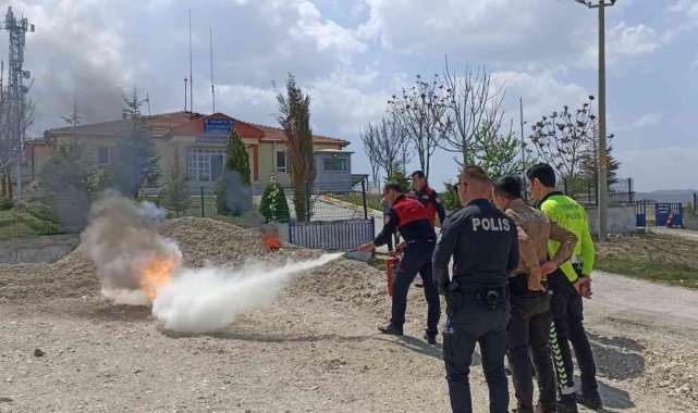Hisarcık İlçe Emniyet Amirliği'nde yangın tatbikatı