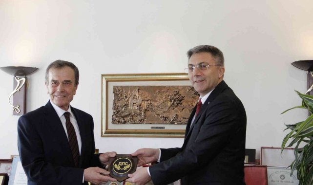 HÖH Genel Başkanı Karadayı'dan Gençoğlu'na teşekkür ziyareti