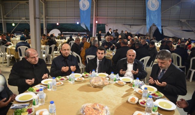 İftar sofraları Büyükorhan&#039;da kuruldu