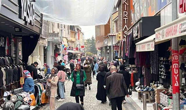 İki yılın ardından esnaf bayramdan umutlu