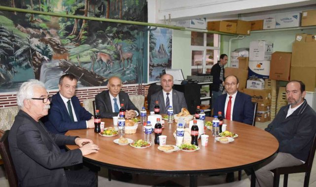 İl Genel Meclis Başkanlığı, Özel İdare personelleri ile iftarda bir araya geldi