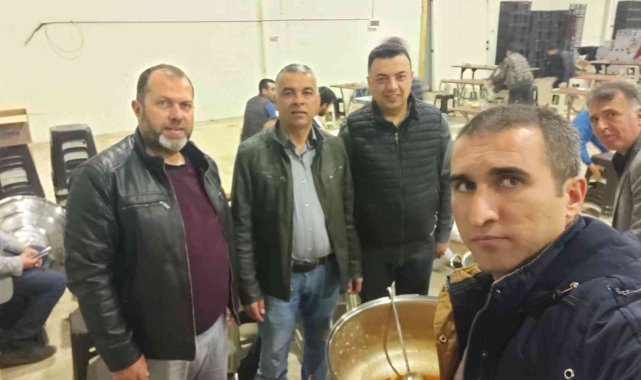 İmece usulü iftar sofrasında buluştular