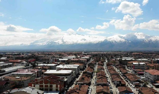 İnşaat maliyet endeksi yıllık yüzde 90,27 arttı