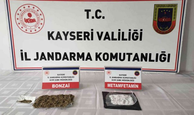 İstanbul&#039;dan Kayseri&#039;ye uyuşturucu taşıyan bir şahıs yakalandı