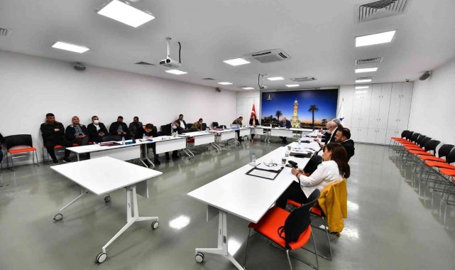 İzmir Büyükşehir Belediyesi binasının yıkım ihalesi sonuçlandı