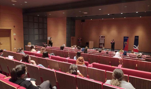 Jandarma ekipleri kadın çalışanlara KADES'i anlattı