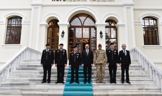 Jandarma Genel Komutanı Orgeneral Arif Çetin, bir takım ziyaretler için Bilecik'e geldi
