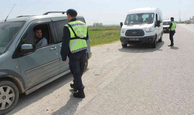 Jandarma Trafik Ekipleri denetimleri hızlandırdı