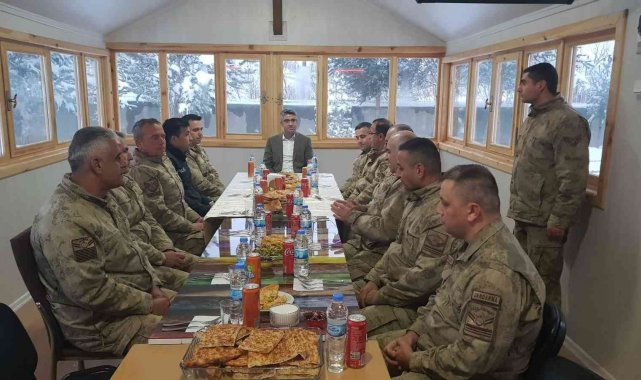 Jandarmadan iftar yemeği