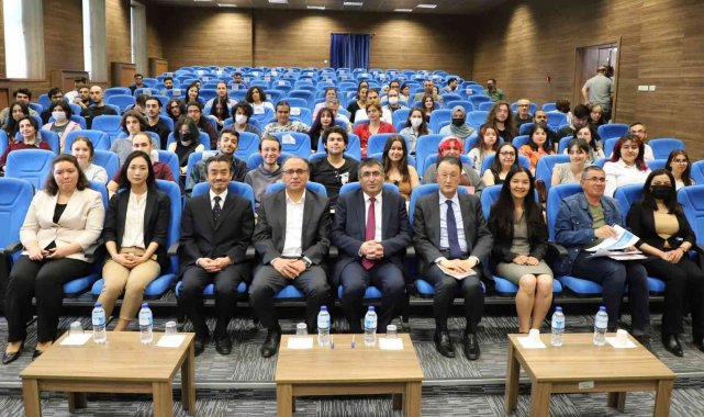 Japonya Büyükelçiliği Elçi-Müsteşar, Misyon Şefi Yardımcısı TakeroAoyama NEVÜ&#039;de konferansı verdi