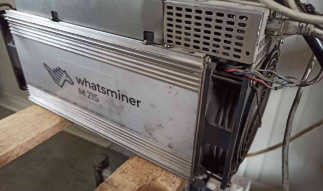 Kaçak kripto para üretimine baskın