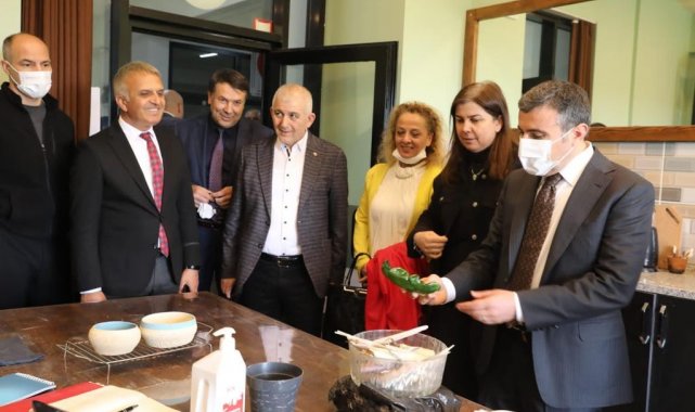 Kadın emeği merkezi üretimleri incelendi