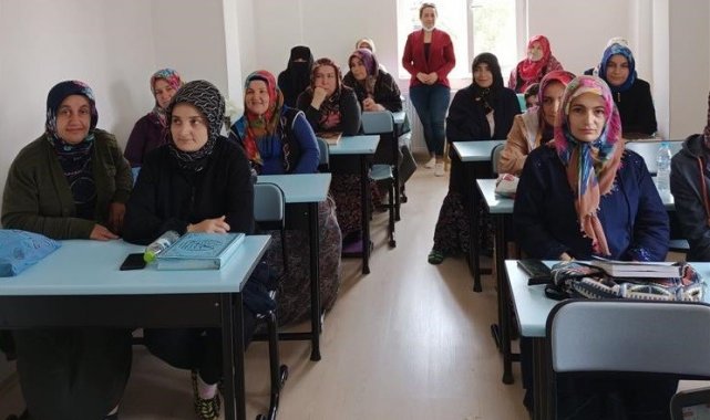 Kadınlara üreme sağlığı eğitimi verildi