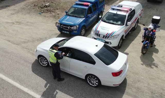 Kahramanmaraş&#039;ta 12 sürücüye 3 bin 782 TL para cezası